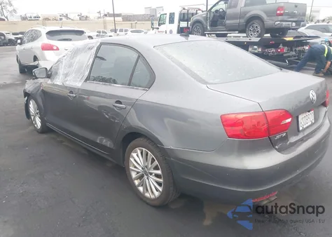2011 Volkswagen Jetta 2.5L Sel from USA, damaged, VIN 3VWLZ7AJ2BM368468